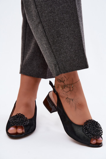 Sieviešu basenes Sieviešu Klockā ar ornamentiem D&A CR61-3030 melnas krāsas