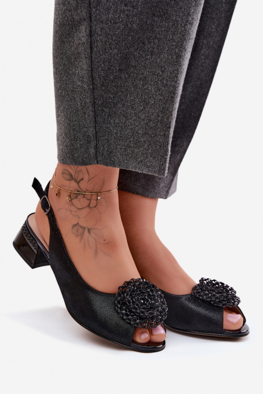 Sieviešu basenes Sieviešu Klockā ar ornamentiem D&A CR61-3030 melnas krāsas