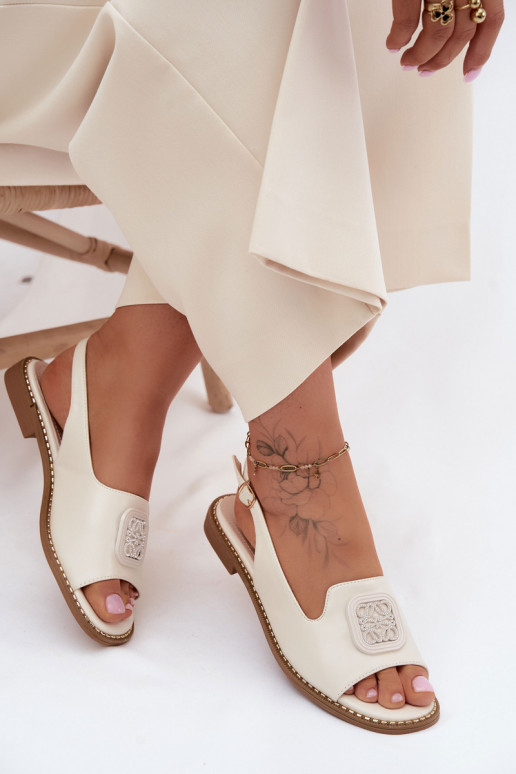 Sieviešu basenes ar platiem papēžiem ar ornamentiem S.Barski KV61-6016 ziloņkaula krāsas