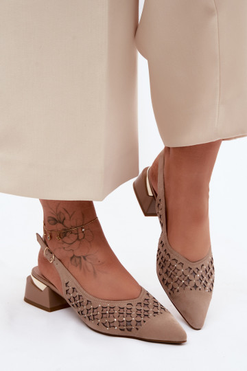 Āda Zamšādas basenes Ažūrs ar tīkliņu Klockā D&A CR61-3004 smilšu krāsas 2