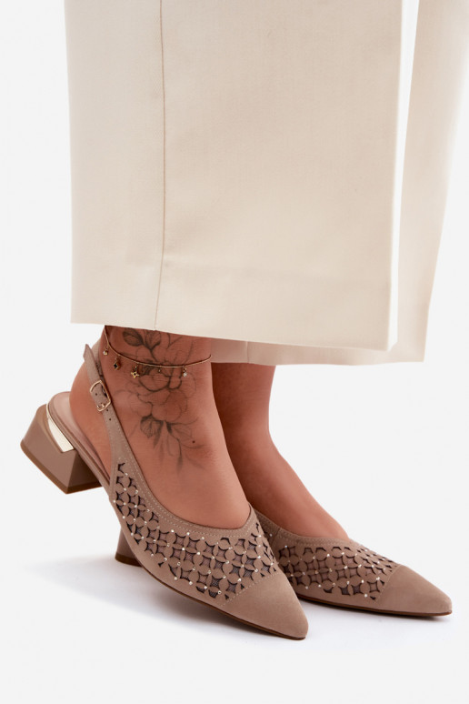 Āda Zamšādas basenes Ažūrs ar tīkliņu Klockā D&A CR61-3004 smilšu krāsas