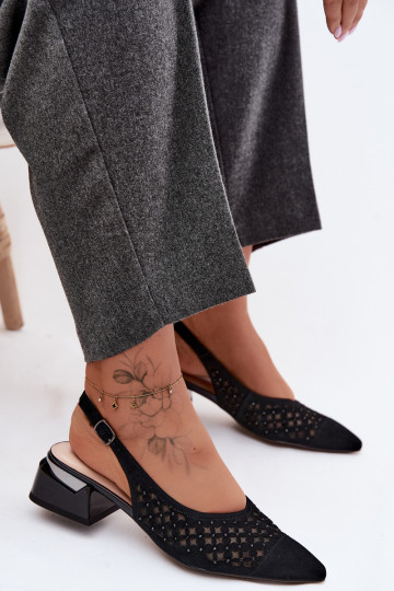 Āda Zamšādas basenes Ažūrs ar tīkliņu Klockā D&A CR61-3004 melnas krāsas