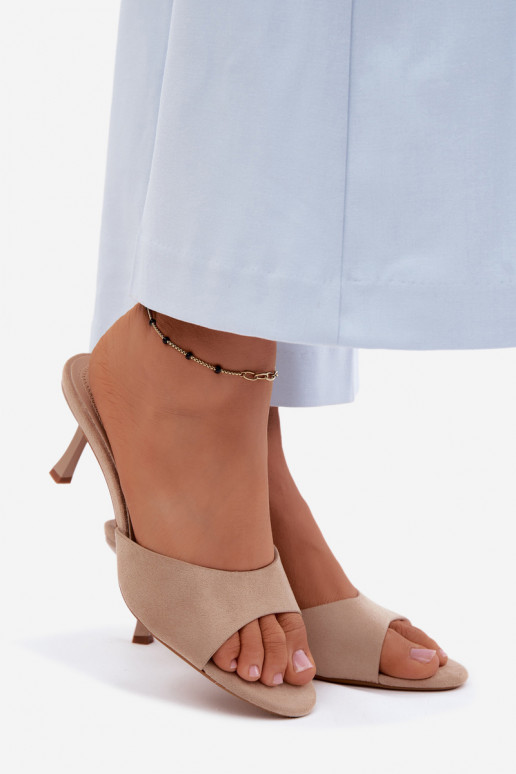 ČībasImitacji zamšādasu ar papēdi smilšu krāsas Melissea