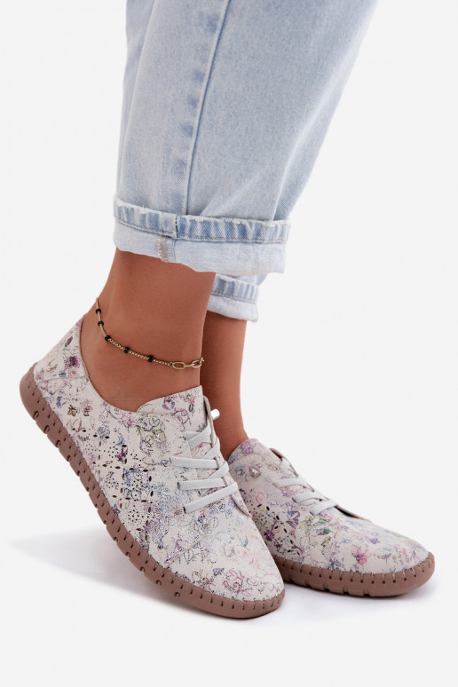 Rakstaini apavi ar izgriezumiem no mākslīgās zamšā Flaria