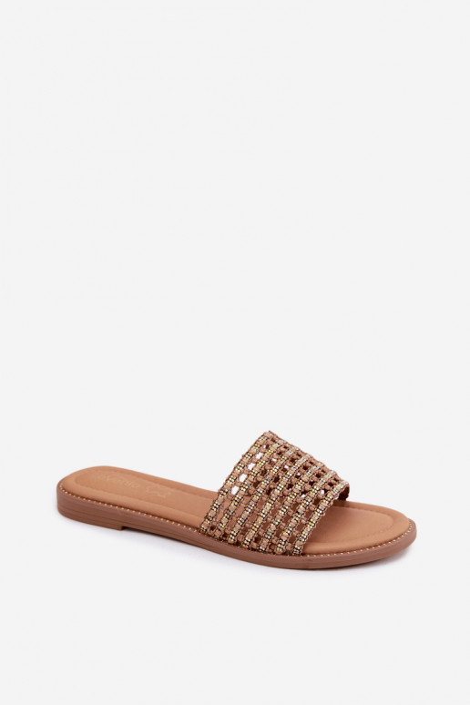 Brūnas čības ar spīdīgām detaļām Fendi