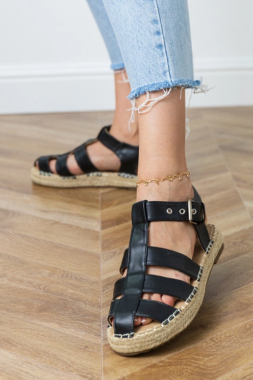 Melni slēgti espadrilles sūkņi Kleona