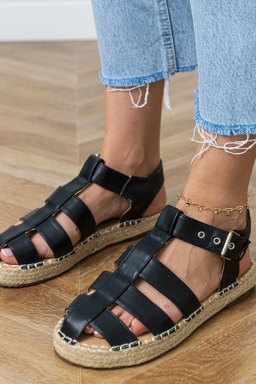Melni slēgti espadrilles sūkņi Kleona