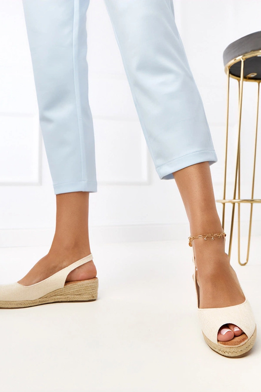 Bēšas espadrilles platformas sandales Nevarez