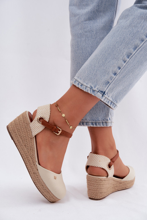 Smilšu krāsas espadrilles ar platformu