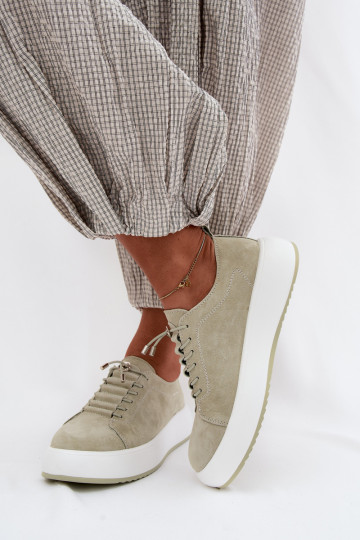 apavi Sneakers modeļa apavi ar platformuIeslēgtsturalnego zamšādasu piparmētras krāsas Blushy