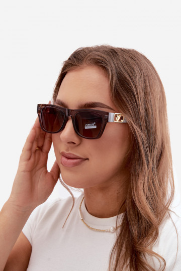 Sieviešu saulesbrilles ar UV filtriem pelēkā krāsā