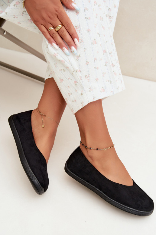 Melnas barefoot balerīnas Hollin