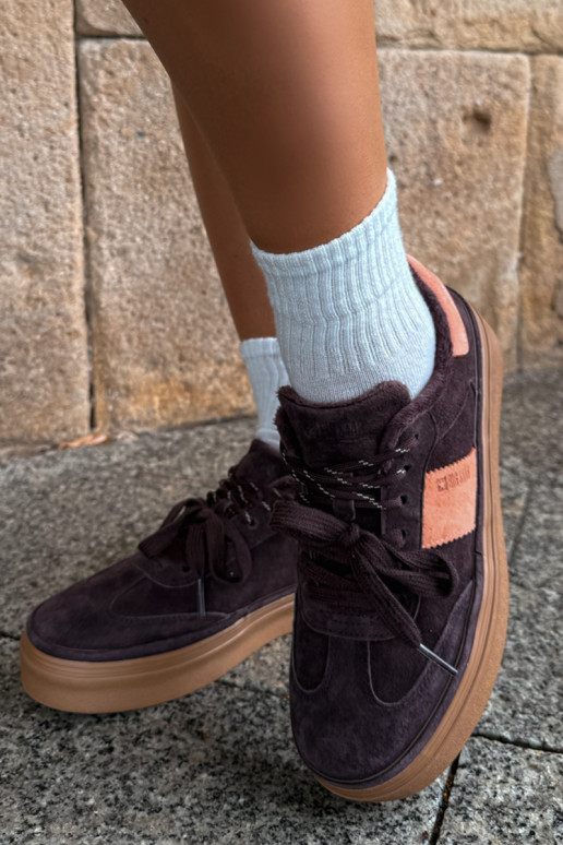 sneakeru stila zābaki no mākslīgā zamša sievietēm siltināti Big Star UU274770 šokolādes krāsā