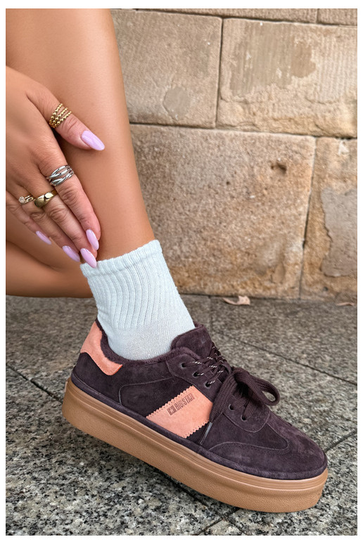 sneakeru stila zābaki no mākslīgā zamša sievietēm siltināti Big Star UU274770 šokolādes krāsā