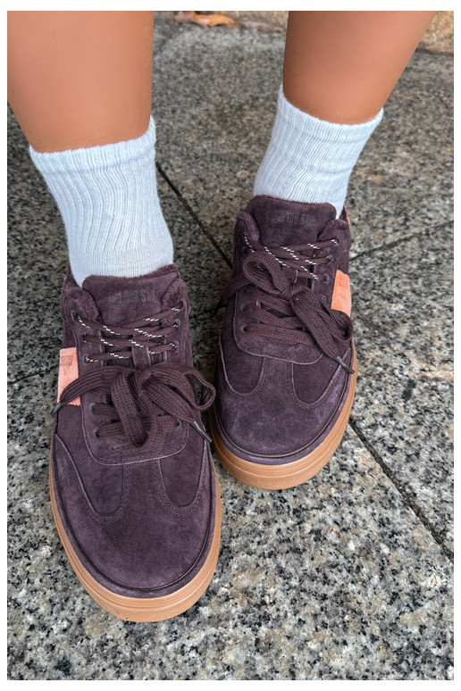 sneakeru stila zābaki no mākslīgā zamša sievietēm siltināti Big Star UU274770 šokolādes krāsā