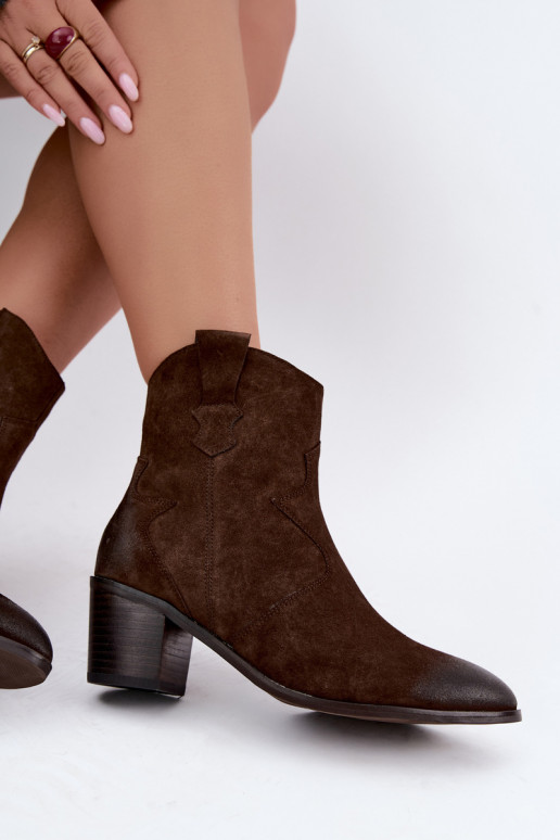 Ādas zamša siltināti zābaki cowboy stila D&A CR62-3395 šokolādes krāsā