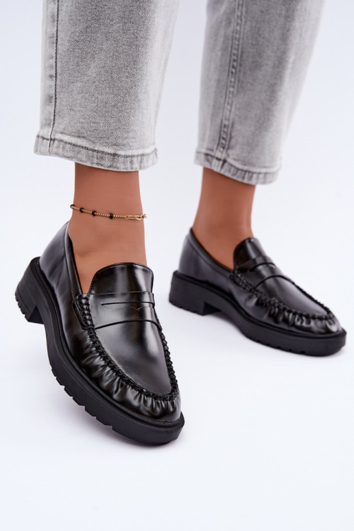 Melni mokasīni ar volāniem Rhosyn