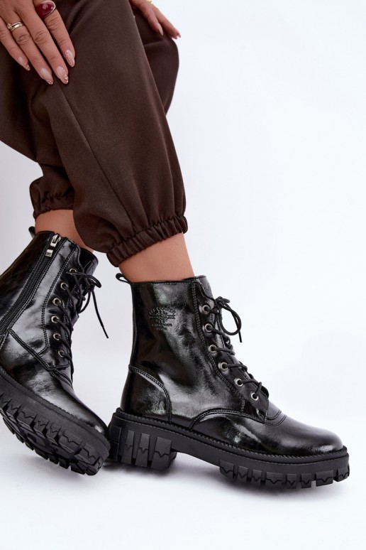 siltināti darba potītes zābaki Lee Cooper LCJ-26-16-4696 melnā krāsā