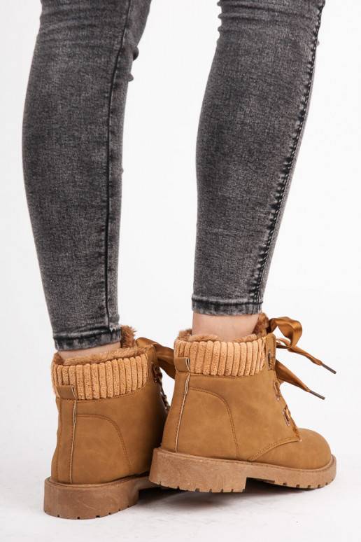 Apavi  - 3 Apavi  - 3