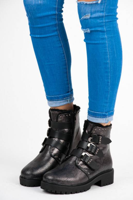 Apavi  - 1 Apavi  - 1