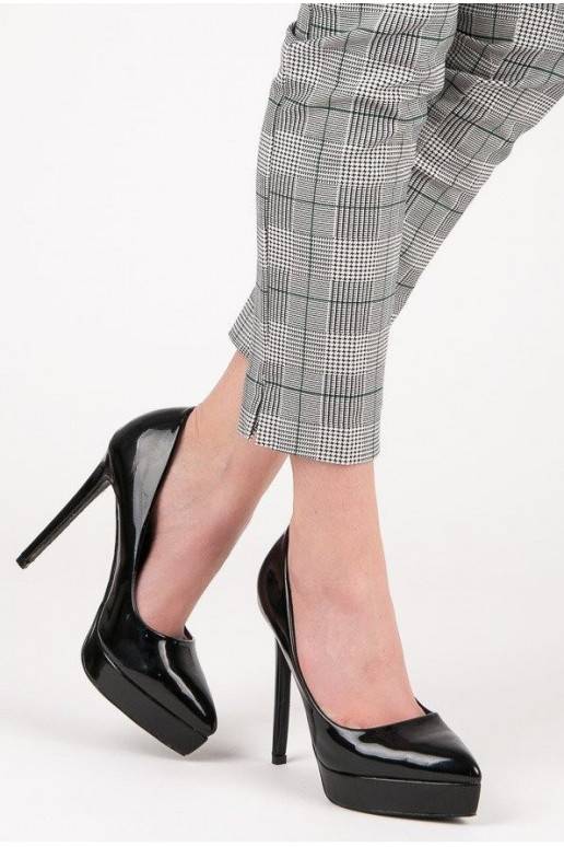 Apavi  - 1 Apavi  - 1