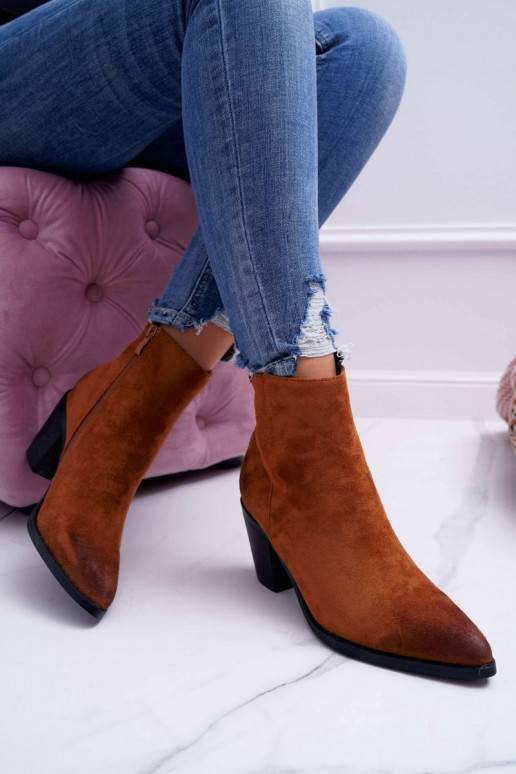 Sieviešu puszābaki ar papēdi zamšādas brūnas krāsas Niki BAT_RV9524 CAMEL Moow - 3 Sieviešu puszābaki ar papēdi zamšādas brūnas krāsas Niki BAT_RV9524 CAMEL Moow - 3