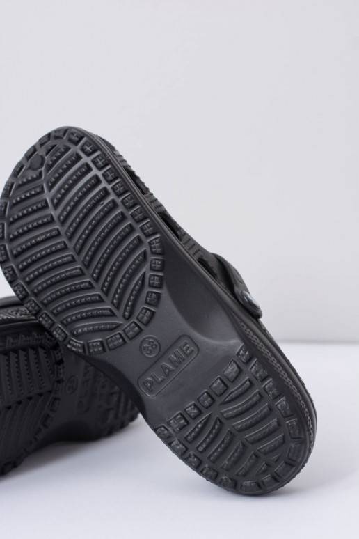 Čības melnas krāsas