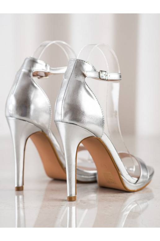 Klasiska modeļa sandales ar plāniem...