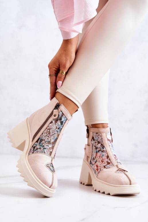 Sieviešu puszābaki smilšu krāsas Sieviešu puszābaki smilšu krāsas