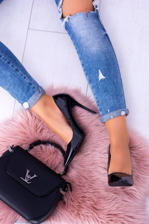 Laque augstpapēžu kurpes apavi ar... Laque augstpapēžu kurpes apavi ar...