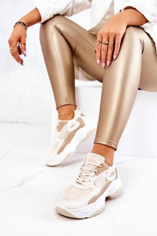 Sportiska stila apavi smilšu krāsas... Sportiska stila apavi smilšu krāsas...