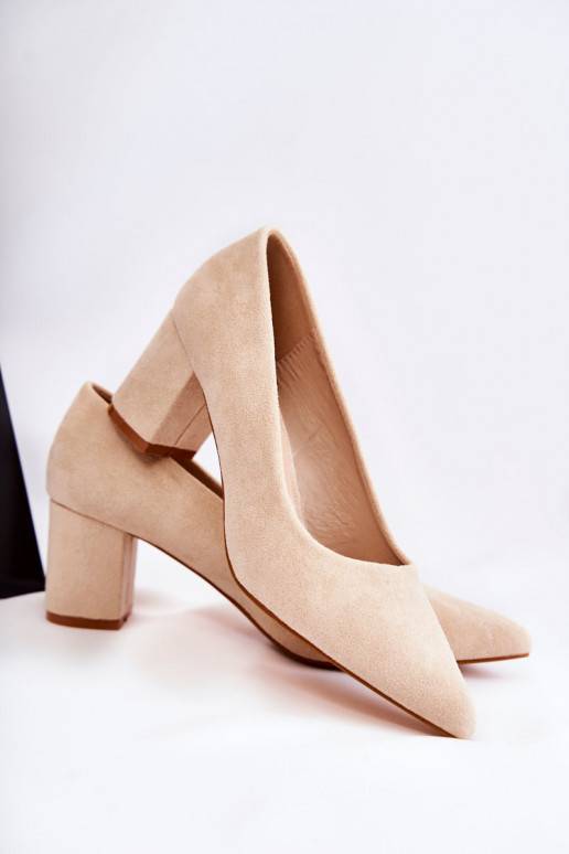 Klasiska modeļa Kurpes zamšādas ar... Klasiska modeļa Kurpes zamšādas ar...