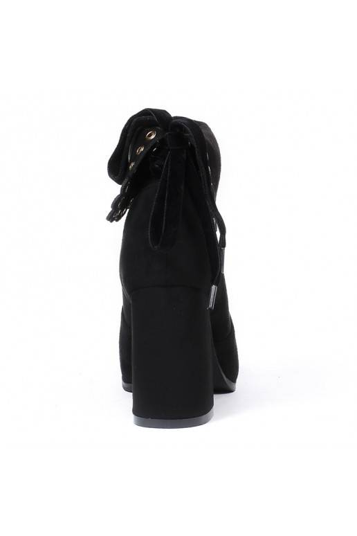 Melns Seastar zābaki M268B Melns Seastar zābaki M268B