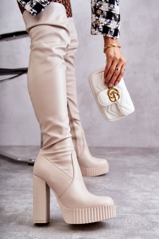 garie zābaki ar platformu smilšu... garie zābaki ar platformu smilšu...