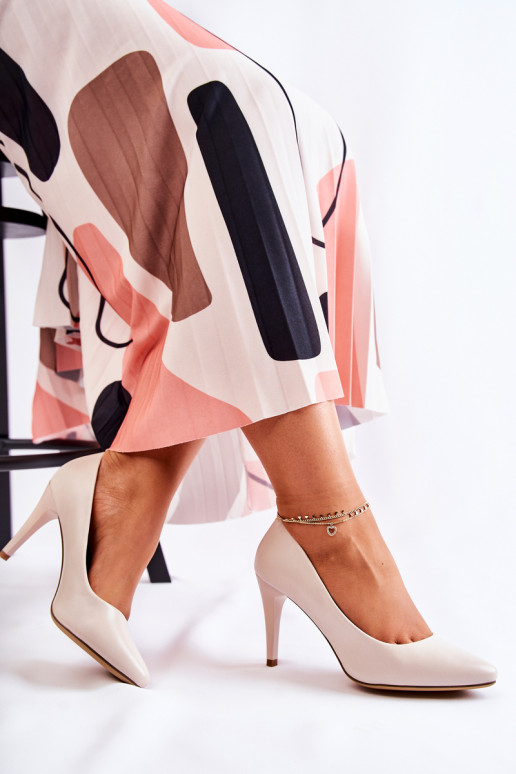 Klasiska modeļa   augstpapēžu kurpes... Klasiska modeļa   augstpapēžu kurpes...