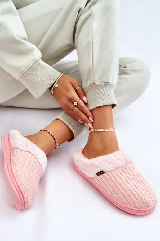 Siltas čības  ar kažokādu Rozā krāsas... Siltas čības  ar kažokādu Rozā krāsas...