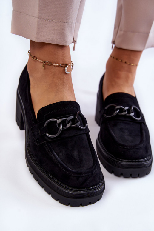 zamšādas apavi ar papēdi melnas... zamšādas apavi ar papēdi melnas...