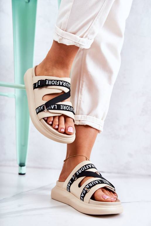 Stilīgas Čibas no dabīgas ādas La.Fi... Stilīgas Čibas no dabīgas ādas La.Fi...