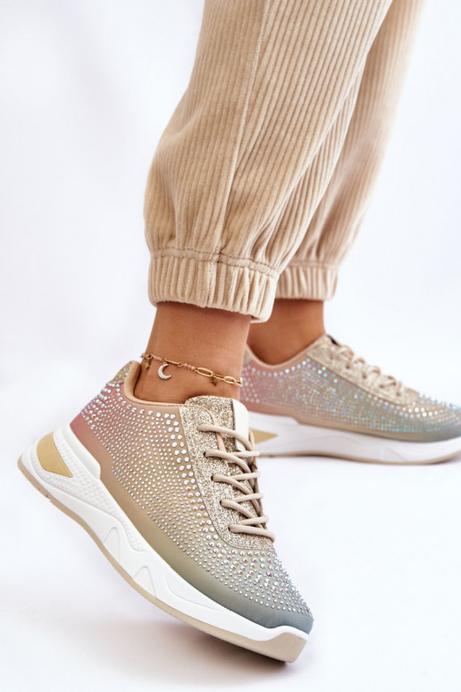 Sneakers modeļa apavi ar mirdzošiem...