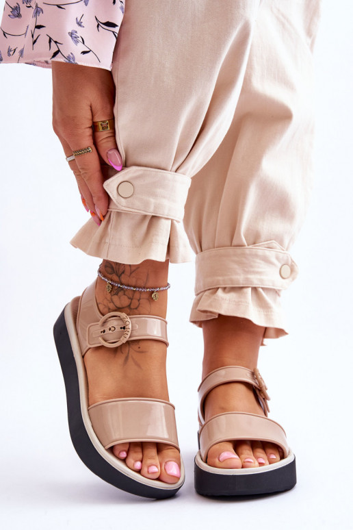 Sandales smilšu krāsas-melnas krāsas Sandales smilšu krāsas-melnas krāsas