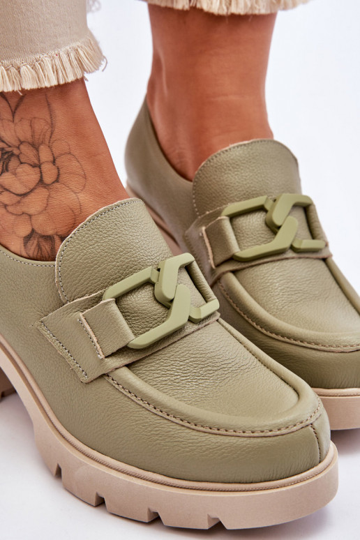 Eleganta stila apavi ar papēdi ar... Eleganta stila apavi ar papēdi ar...