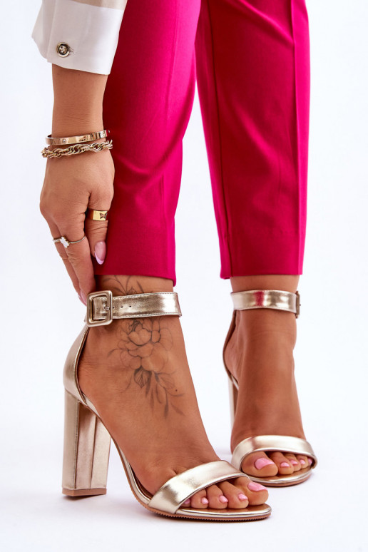 Sandales ar papēdi Zelta krāsas Georgina Sandales ar papēdi Zelta krāsas Georgina