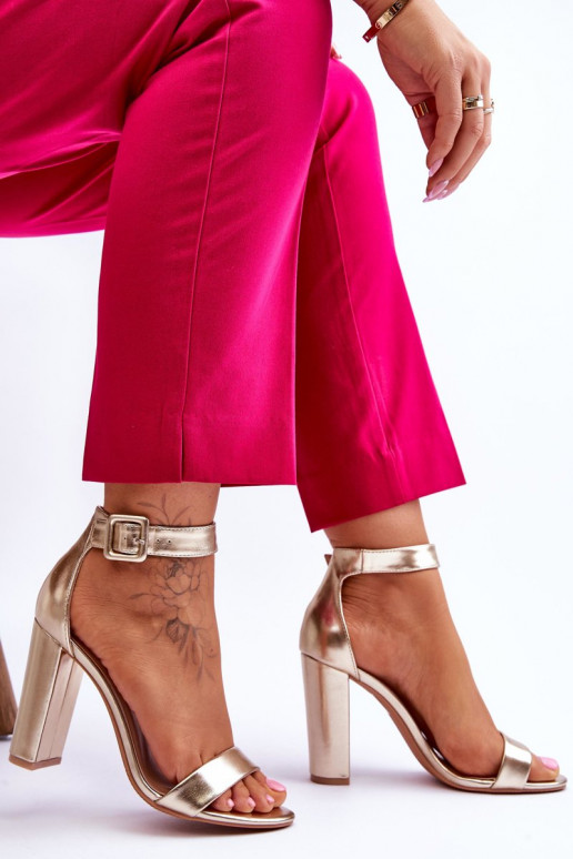 Sandales ar papēdi Zelta krāsas Georgina Sandales ar papēdi Zelta krāsas Georgina