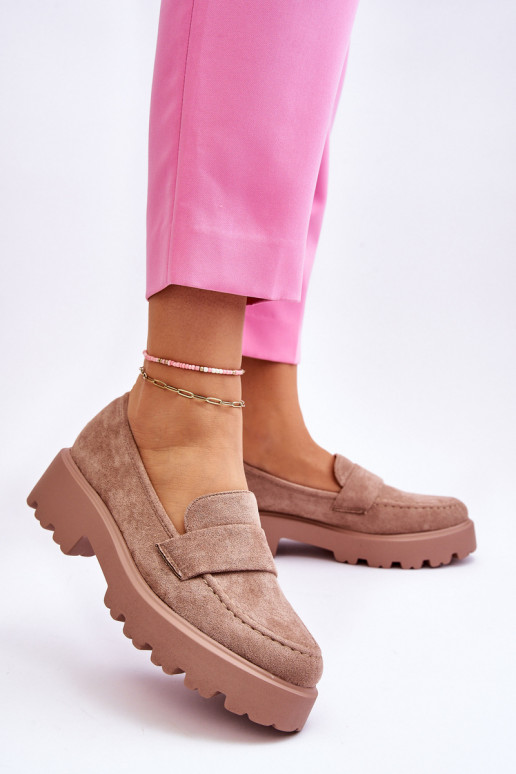 Klasiska modeļa zamšādas apavi... Klasiska modeļa zamšādas apavi...