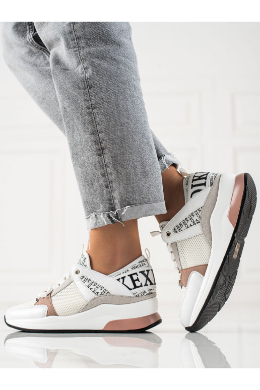 Stilīgasrnas brīvā laika apavi...