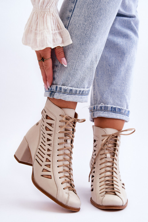 Zābaki  Ziloņkaula krāsas Zābaki  Ziloņkaula krāsas