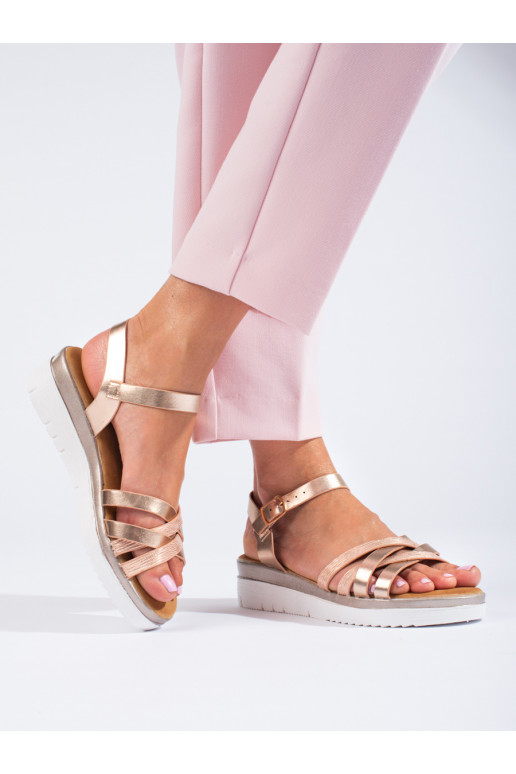 Ērtas sieviešu sandales ar nelielu... Ērtas sieviešu sandales ar nelielu...