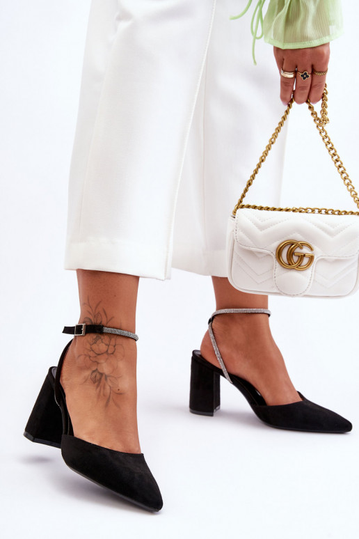 Kurpes  melnas krāsas Lirosa Kurpes  melnas krāsas Lirosa