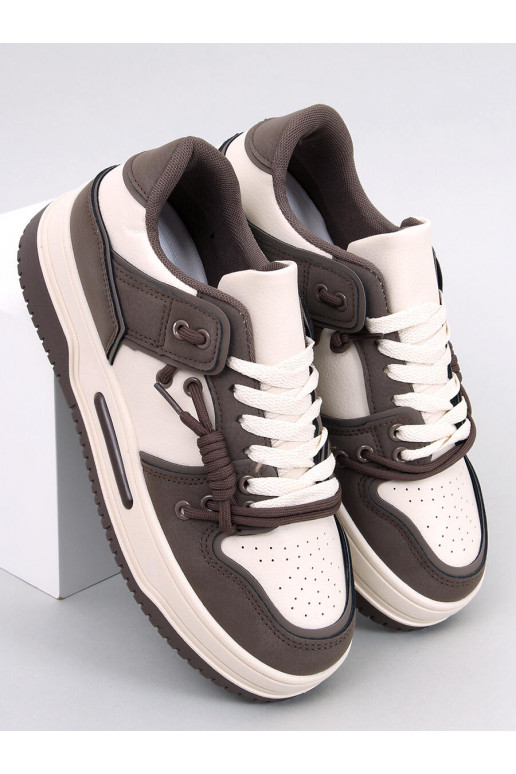 Sneakers modeļa apavi paaugstināta...