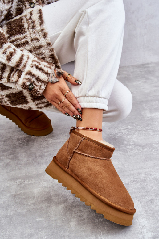 Stilīgasrnas zamšādas  sniega apavi... Stilīgasrnas zamšādas  sniega apavi...